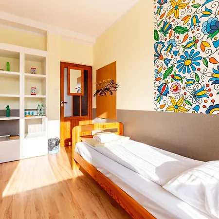 Plowce 62 Guest Spots By Bookinghost *