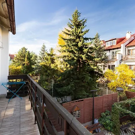 Plowce 62 Guest Spots By Bookinghost Gdańsk