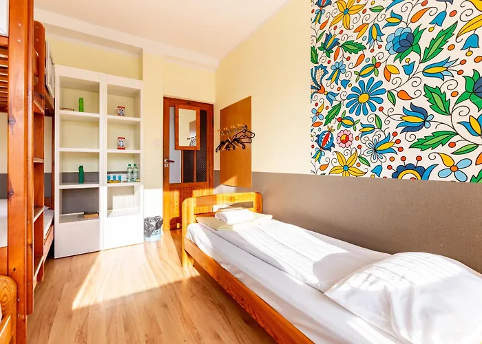 Plowce 62 Guest Spots By Bookinghost *