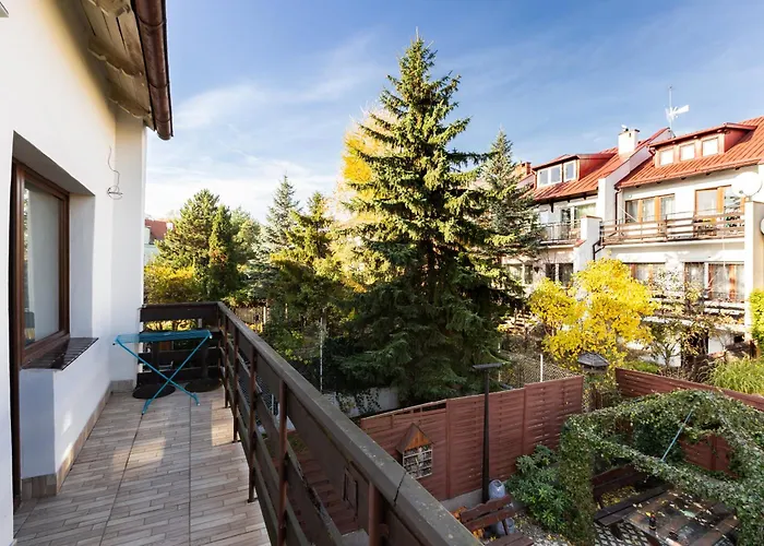 Plowce 62 Guest Spots By Bookinghost グダニスク