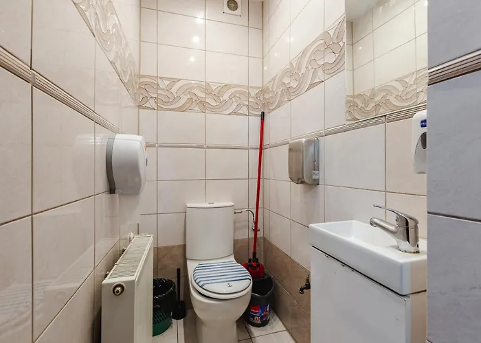 Plowce 62 Guest Spots By Bookinghost アパート *