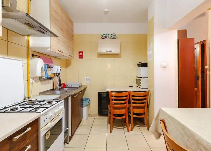 Plowce 62 Guest Spots By Bookinghost アパート