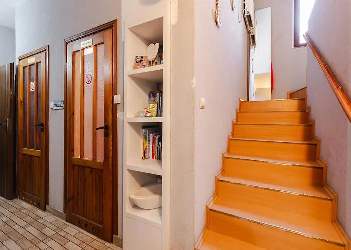 アパート Plowce 62 Guest Spots By Bookinghost